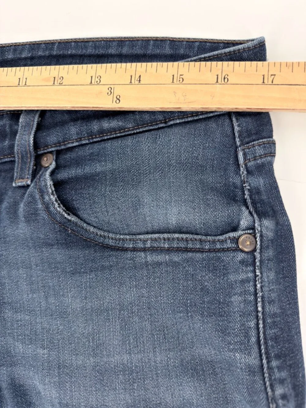 PAIGE Lennox Premium Stretch Jeans Medium Wash 36x33 USA